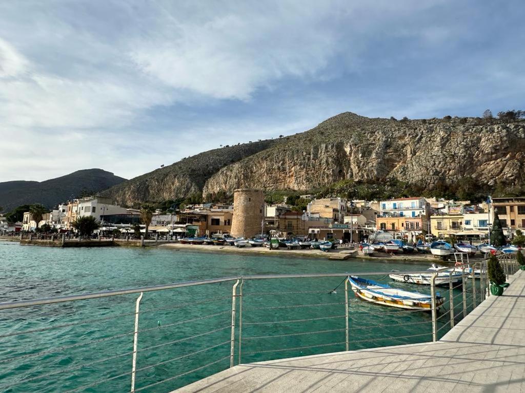 Vila Casa Giorgia Mondello Palermo Exteriér fotografie